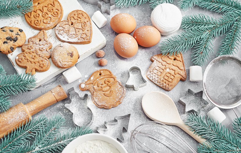 Cookie ornaments for the Christmas tree