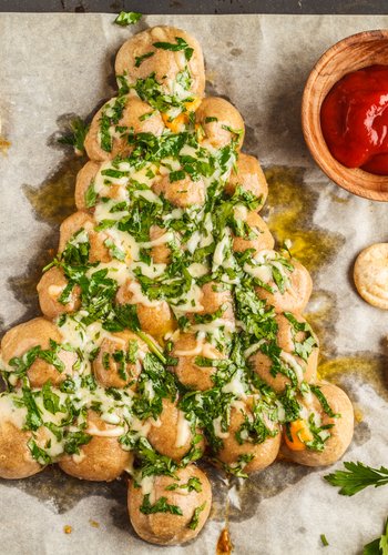 Recipe Christmas Tree Danubio (Savory Pull-Apart Bread)