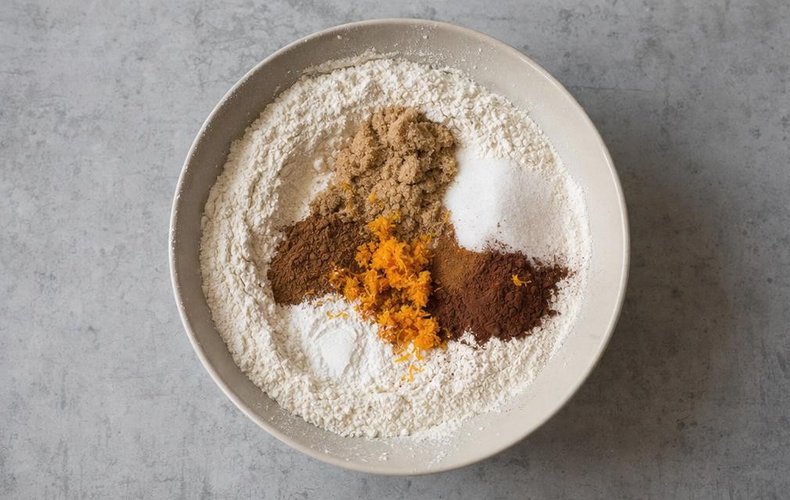 Cinnamon Cookies, step 1: making the dough