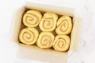 Cinnamon rolls ready to bake