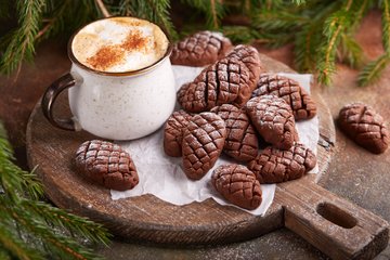 Recipe Cocoa Pinecone Cookies