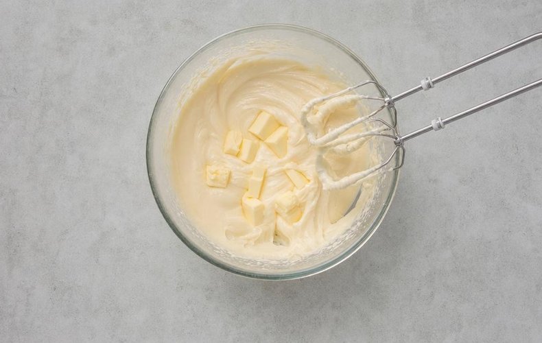 Coffee Mattonella (No-Bake Cookie Cake), step 3: buttercream whipped until smooth and silky