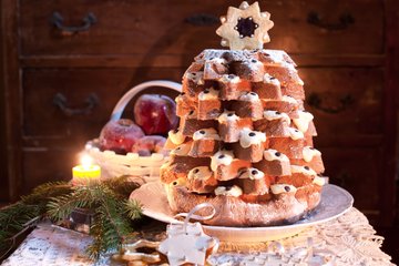Recipe Filled Pandoro with Mascarpone Cream