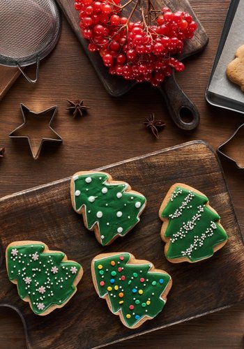 Recipe Glazed Christmas Tree Cookies