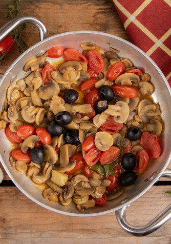 Recipe Greek-Style Button Mushrooms