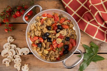 Recipe Greek-Style Button Mushrooms