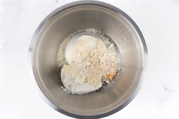 Making the ricotta and spinach tarts, step 5