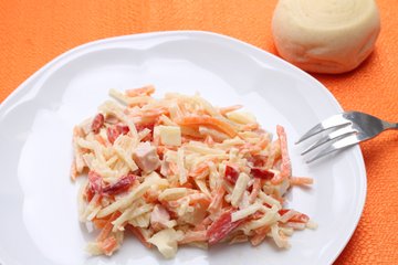Recipe Insalata Capricciosa (Ham, Cheese and Vegetable Salad)