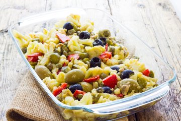 Recipe Insalata di Rinforzo (Neapolitan Christmas Cauliflower Salad)