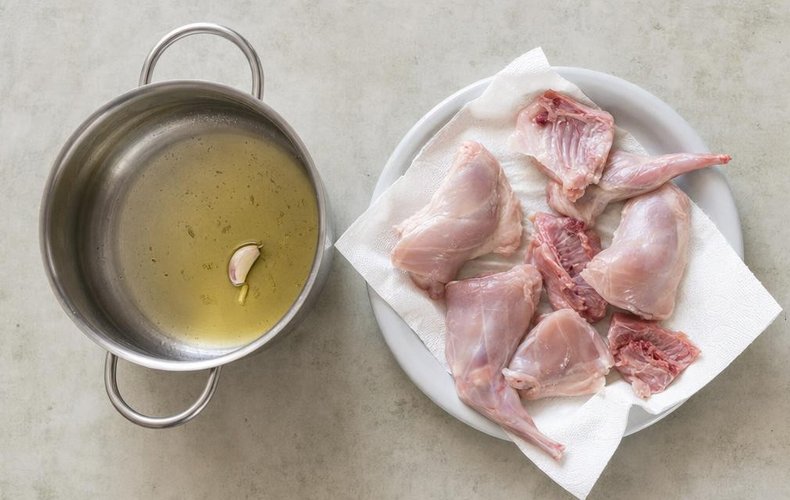 Italian Roast Rabbit: step 1