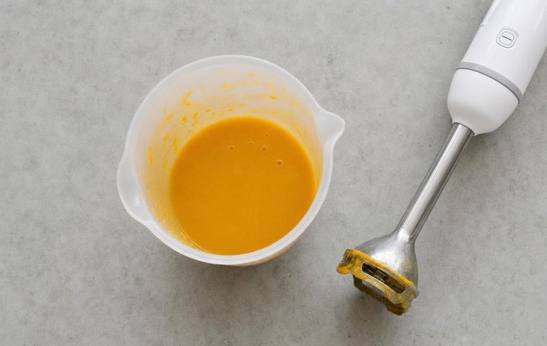 Kataifi-Wrapped Jumbo Shrimp, step 2: mango sauce blended in a bowl