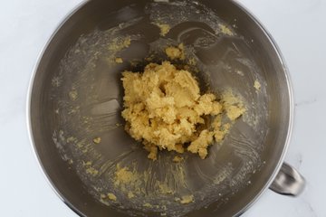 Making Linzer Cookies, photo 2