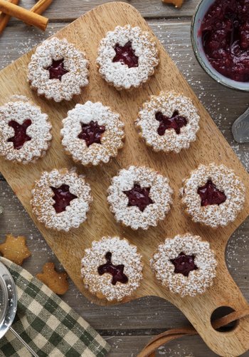 Recipe Linzer Cookies