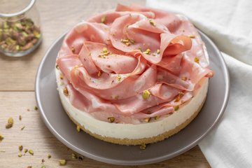 Recipe Mortadella Cheesecake