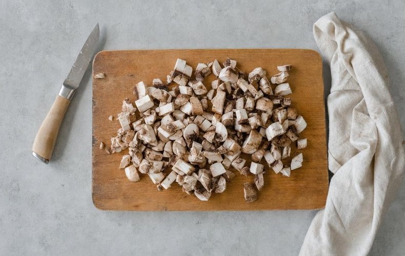Mushroom Puff Pastry Rolls, step 1: button mushrooms rinsed and cut into small pieces