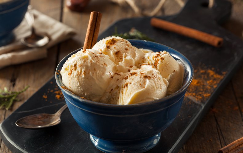 Cinnamon gelato made without an ice cream maker