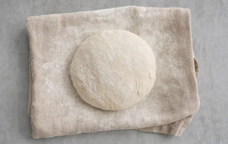 No-Knead Dutch Oven Bread, step 3: dough dusted with flour for the second rise