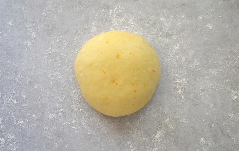 Nutella Christmas Wreath, step 2: kneading the orange-scented dough
