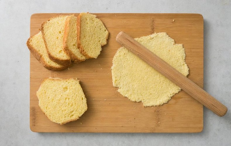 Pandoro Pinwheels, step 1: pandoro slices flattened with a rolling pin