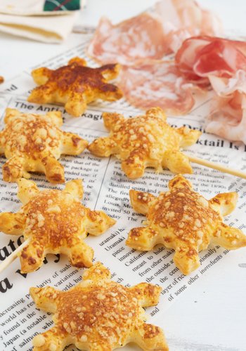 Recipe Parmesan Puff Pastry Snowflakes