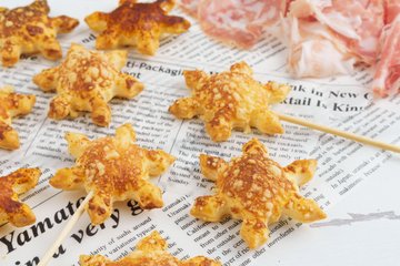 Recipe Parmesan Puff Pastry Snowflakes