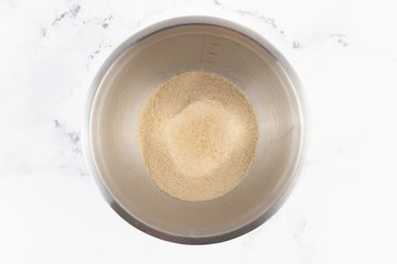 Making passatelli in brodo, photo 2