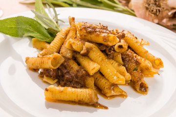 Recipe Pasta al Brasato (Pasta with Braised Beef Ragù)