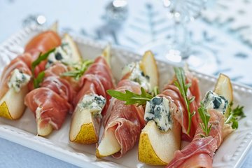 Recipe Pears with Gorgonzola and Prosciutto