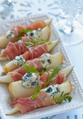 Recipe Pears with Gorgonzola and Prosciutto
