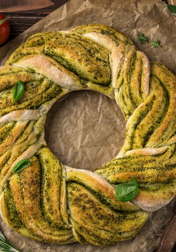 Recipe Pesto Bread Wreath