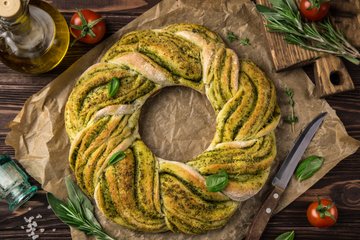 Recipe Pesto Bread Wreath