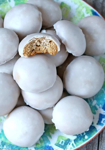 Recipe Pfeffernüsse (German Spice Cookies)