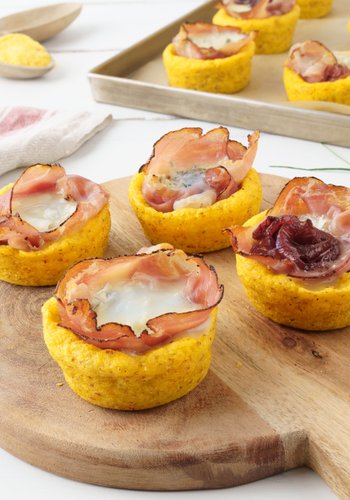 Recipe Polenta Cups with Speck and Gorgonzola