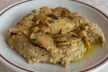 Recipe Polenta Taragna with Mushrooms