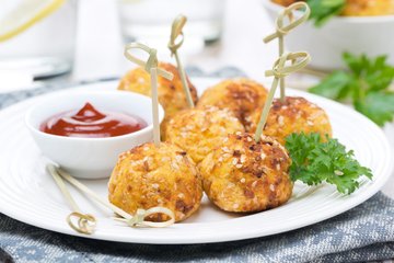Recipe Potato and Ham Croquettes on a Stick
