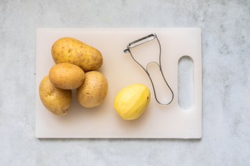 Making potato-crusted salmon, step 2