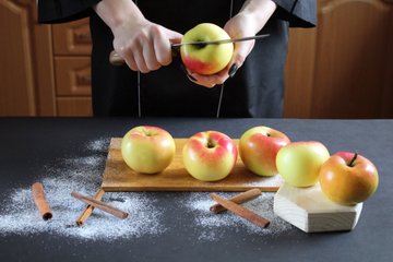 Apples cut in half