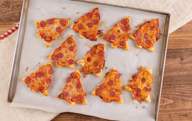 Puff pastry pizza trees