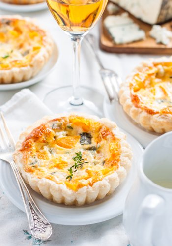 Recipe Mini Pumpkin and Gorgonzola Puff Pastry Tarts