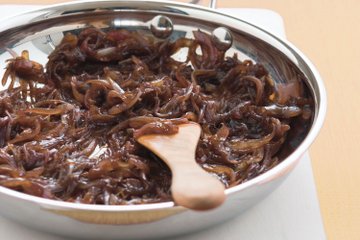 Recipe Red Onions with Balsamic Vinegar