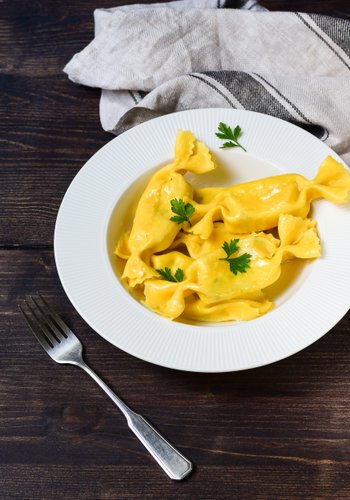 Recipe Ricotta and Spinach Caramelle (Candy-Shaped Pasta)