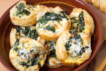 Recipe Ricotta and Spinach Puff Pastry Cups