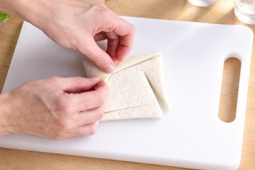 Sandwich Bread Pinwheels preparation, photo 1