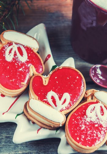 Recipe Santa’s Mitten Cookies