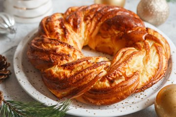 Recipe Savory Bread Wreath