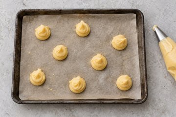 Savory Choux Puffs with Avocado and Salmon, step 3