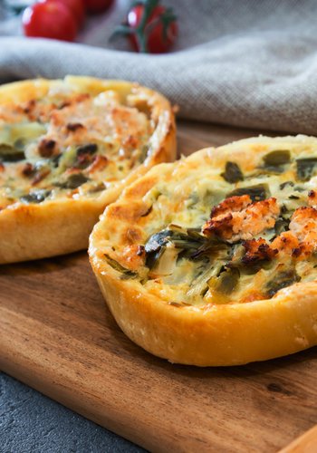 Recipe Savory Leek and Salmon Tartlets