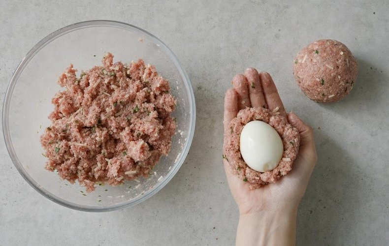 Scotch Eggs: step 2