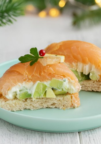 Recipe Smoked Salmon and Avocado Domes