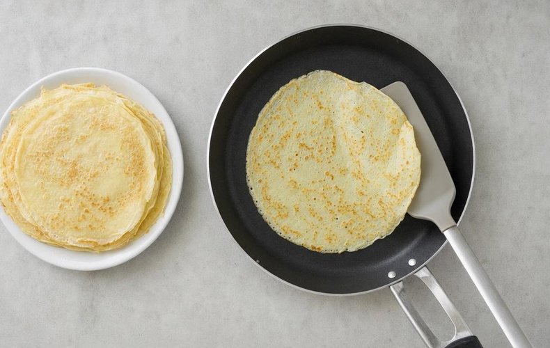 Smoked Salmon Crepes, step 4: cooking the crepe